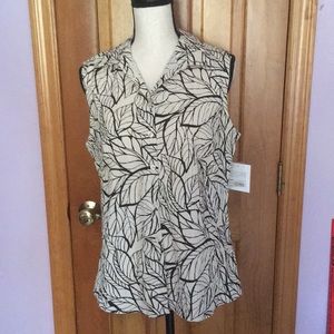 Button-down Sleeveless Top NBW